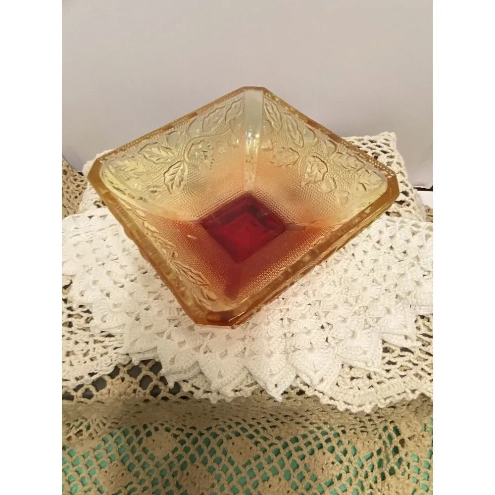 Vintage Jeannette glass‎ candy/nut dish Amberina
